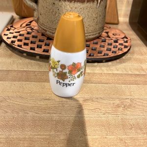 Westmoreland  Pepper Milk Glass Shaker replacement